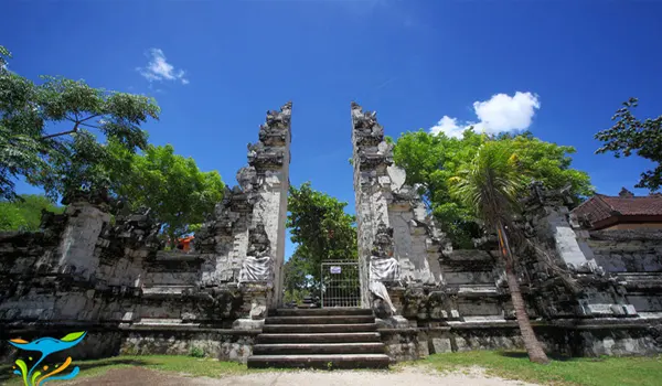 pura sakenan pesona spiritual di pulau serangan