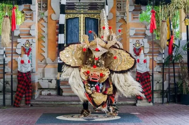 tari barong bali